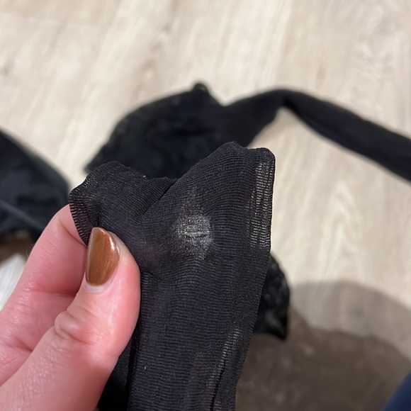 Black thong w garter and knee socks - Picture 7 of 7